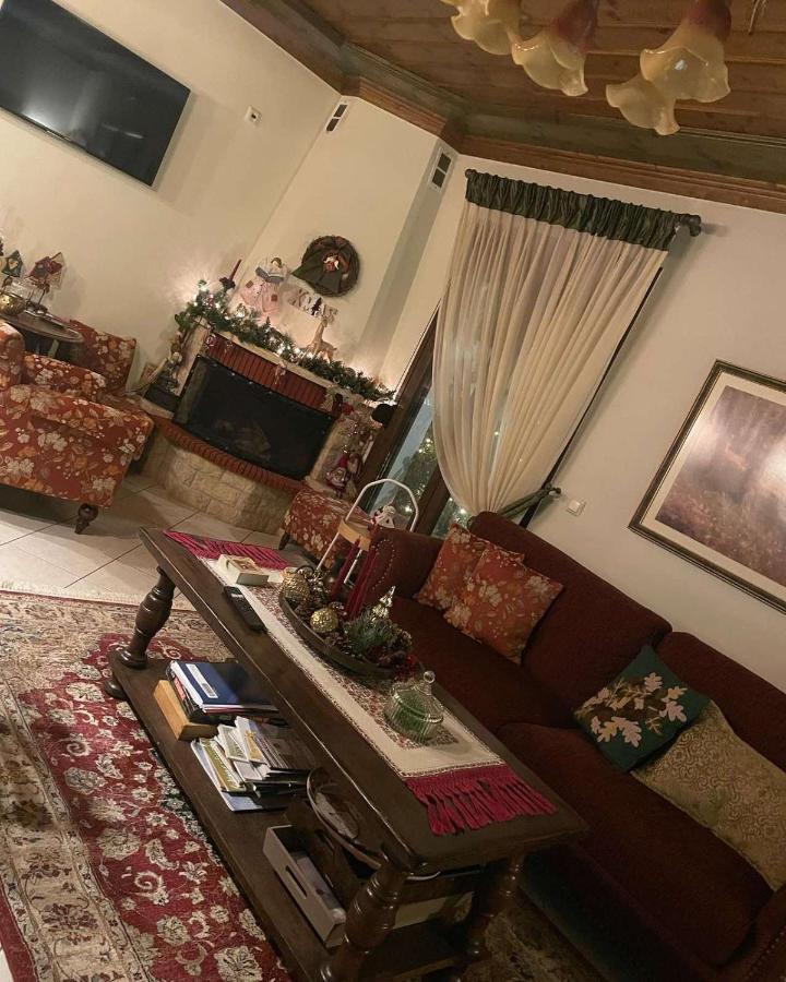 Valentini Guesthouse Karpenísion Dış mekan fotoğraf
