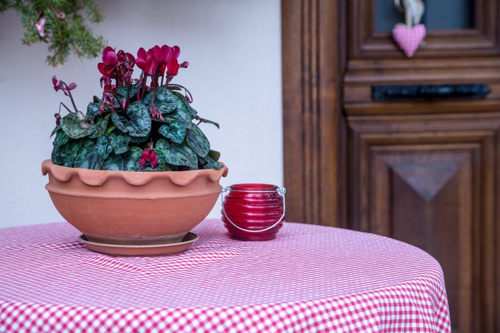 Valentini Guesthouse Karpenísion Oda fotoğraf