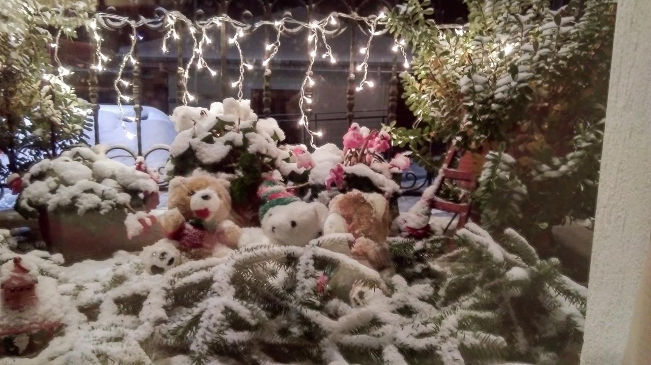 Valentini Guesthouse Karpenísion Dış mekan fotoğraf